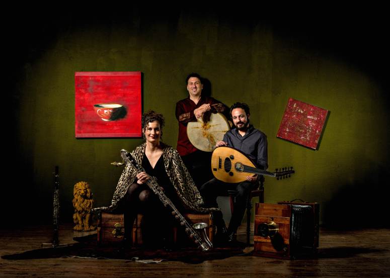 ensemble FisFüz 1klein, photo_Yoshi Toscani_Fotor